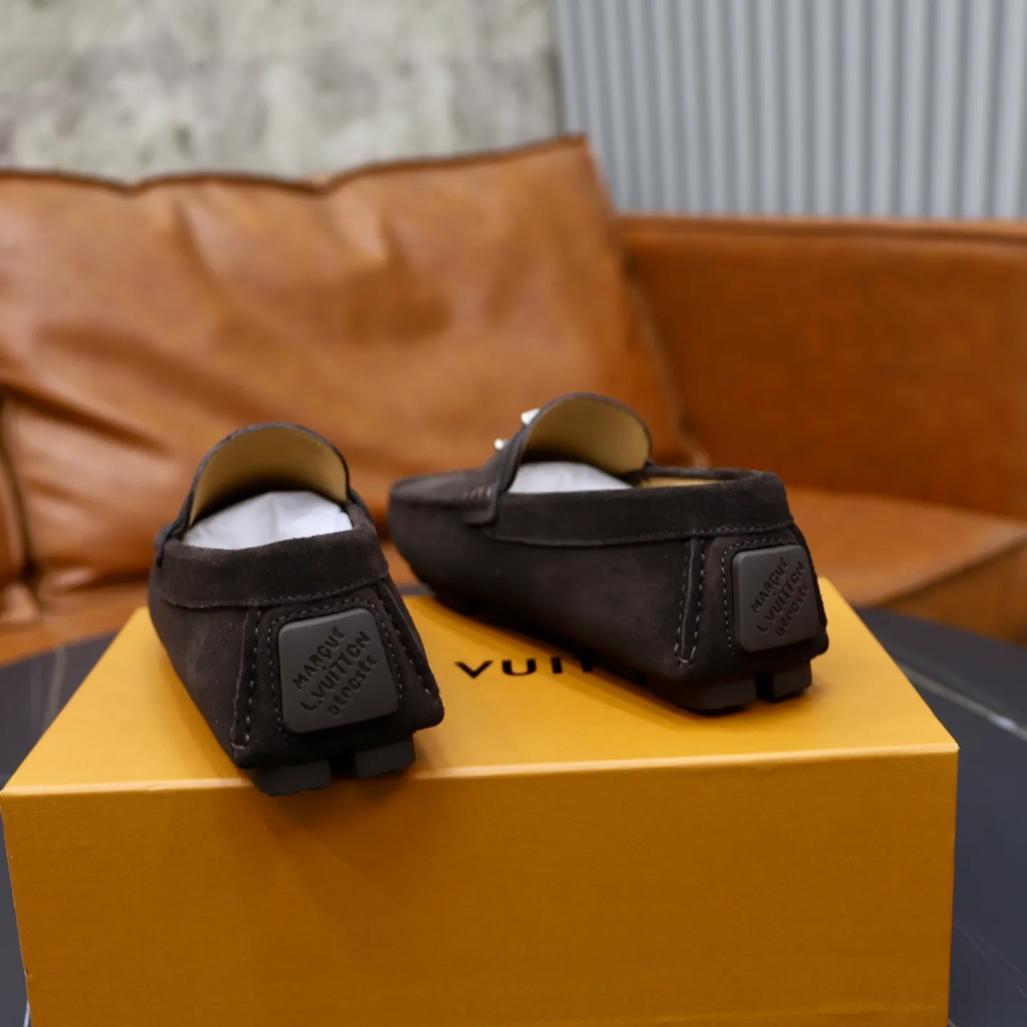 Ex-factory price: 480💰【LV】Louis Vuitton ⚠️High-end men’s driving and pedal series ⚠️38-44 (customized for 45) ⚠️All original cowhide leather! Thick and soft! Made entirely of calfskin lining! Rubber sheet anti-slip beanie sole! Three-dimensional package technology! Fashionable and classic! Handicrafts! Original high quality! Feel free to compare!